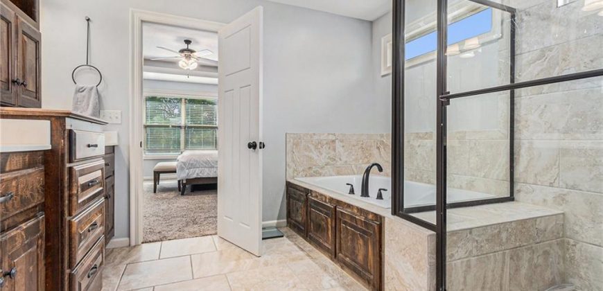 Homes for Sale in Kansas City, MO 64151 | 6327 N Britt Avenue