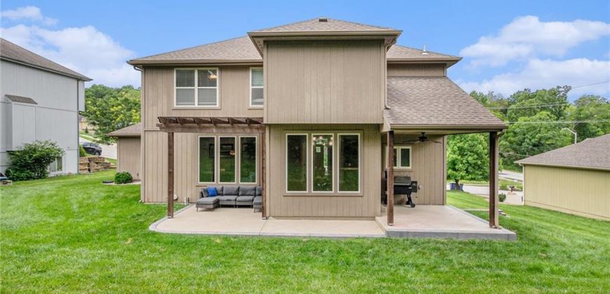 Homes for Sale in Kansas City, MO 64151 | 6327 N Britt Avenue