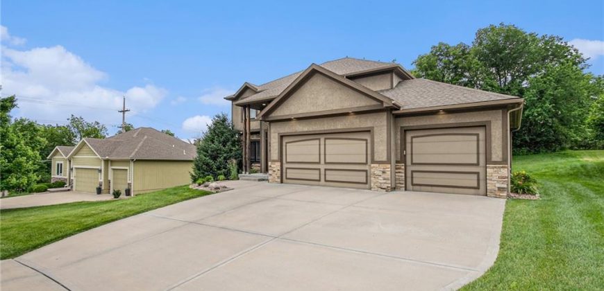 Homes for Sale in Kansas City, MO 64151 | 6327 N Britt Avenue