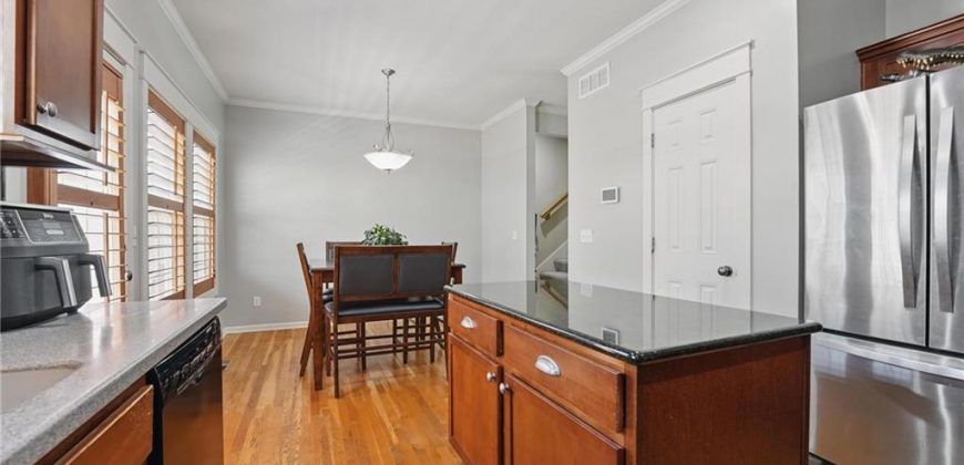 Homes for Sale in Kansas City, MO 64116 | 3013  Gentry Park