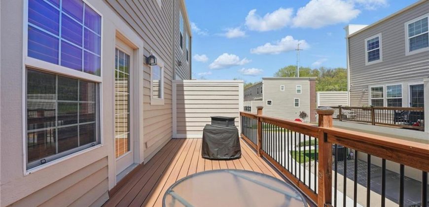 Homes for Sale in Kansas City, MO 64116 | 3013  Gentry Park