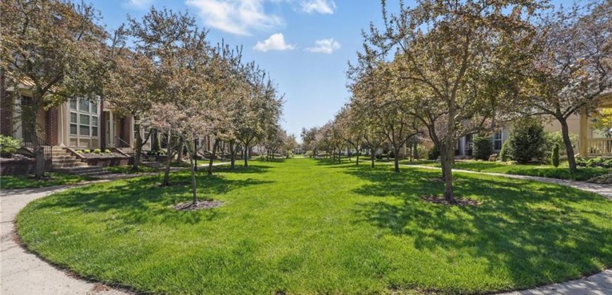 Homes for Sale in Kansas City, MO 64116 | 3013  Gentry Park