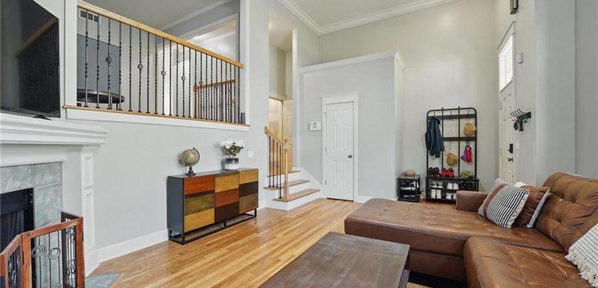 Homes for Sale in Kansas City, MO 64116 | 3013  Gentry Park