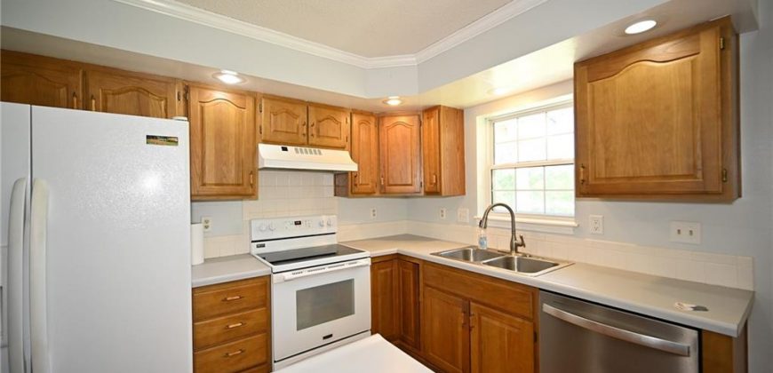 Homes for Sale in Kansas City, MO 64151 | 5406 N Northwood Road