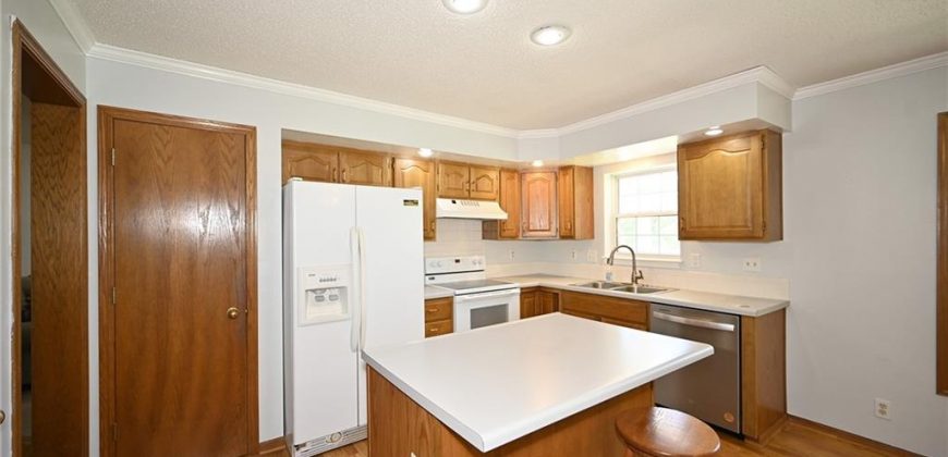 Homes for Sale in Kansas City, MO 64151 | 5406 N Northwood Road