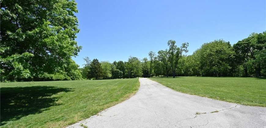 Homes for Sale in Kansas City, MO 64151 | 5406 N Northwood Road
