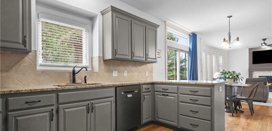 Homes for Sale in Kansas City, MO 64157 | 10154 N Lane Drive