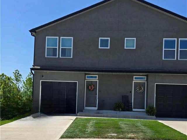 Homes for Sale in Kansas City, MO 64118 | 1201 NW 77th Street