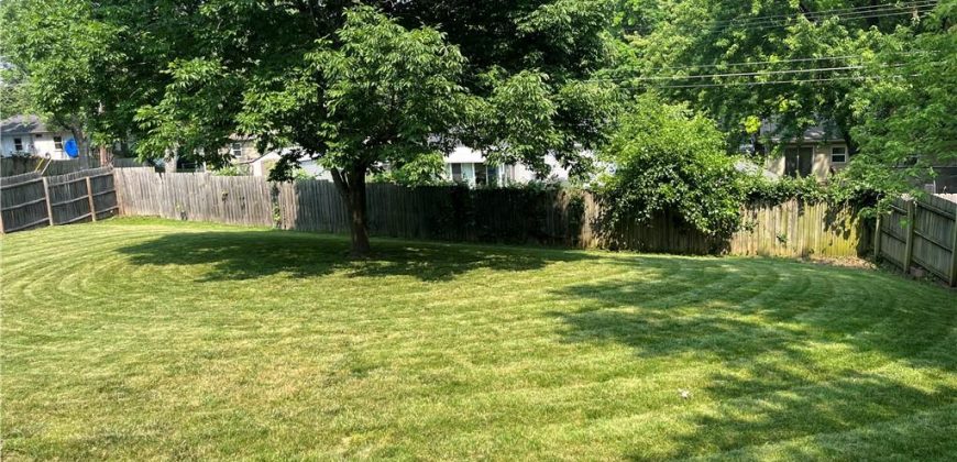 Homes for Sale in Kansas City, MO 64155 | 8425 N Tracy Avenue