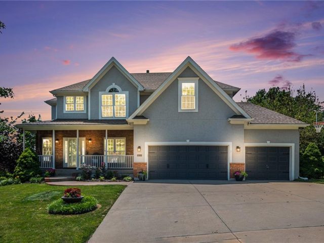 Homes for Sale in Kansas City, MO 64157 | 9212 N Manning Avenue