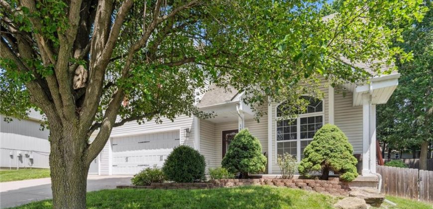 Homes for Sale in Kansas City, MO 64118 | 1308 NW 74th Terrace