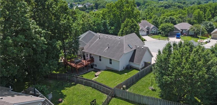 Homes for Sale in Kansas City, MO 64118 | 1308 NW 74th Terrace