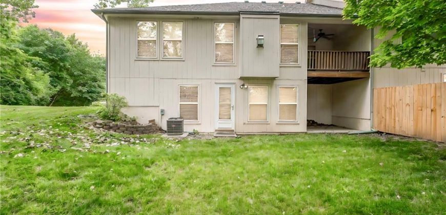 Homes for Sale in Kansas City, MO 64118 | 8307 N Barclay Circle