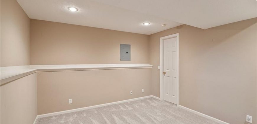 Homes for Sale in Kansas City, MO 64118 | 8307 N Barclay Circle