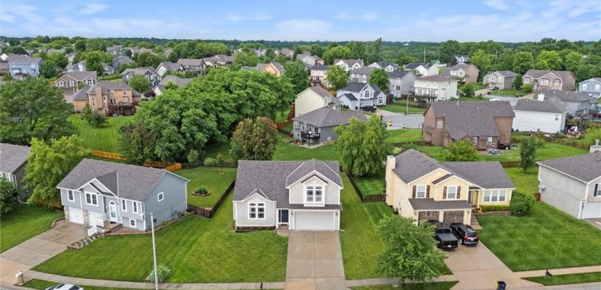 Homes for Sale in Kansas City, MO 64157 | 8312 NE 109th Lane