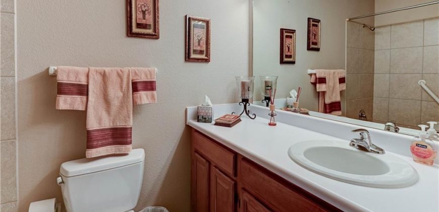 Homes for Sale in Kansas City, MO 64118 | 6491 N Circle Drive