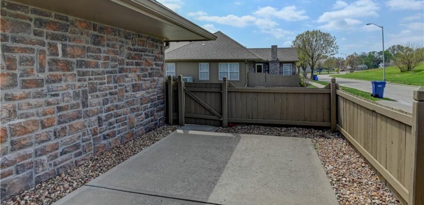 Homes for Sale in Kansas City, MO 64118 | 6491 N Circle Drive