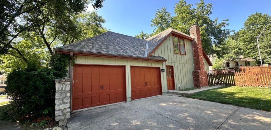 Homes for Sale in Kansas City, MO 64116 | 4617 NW Normandy Lane
