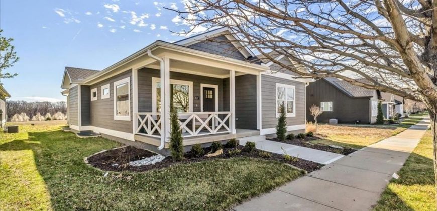 Homes for Sale in Kansas City, MO 64158 | 8137 N Farley Avenue