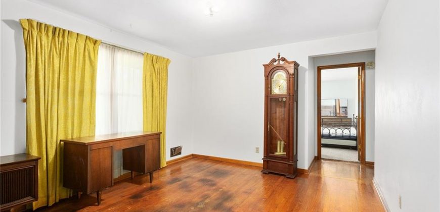 Homes for Sale in Kansas City, MO 64157 | 9382 N Cookingham Drive