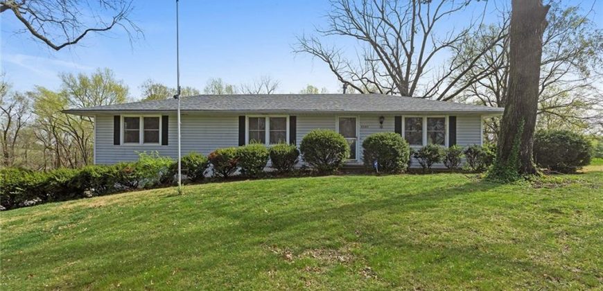Homes for Sale in Kansas City, MO 64157 | 9382 N Cookingham Drive