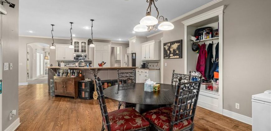 Homes for Sale in Kansas City, MO 64154 | 6715 NW 102nd Terrace