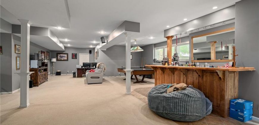 Homes for Sale in Kansas City, MO 64154 | 6715 NW 102nd Terrace