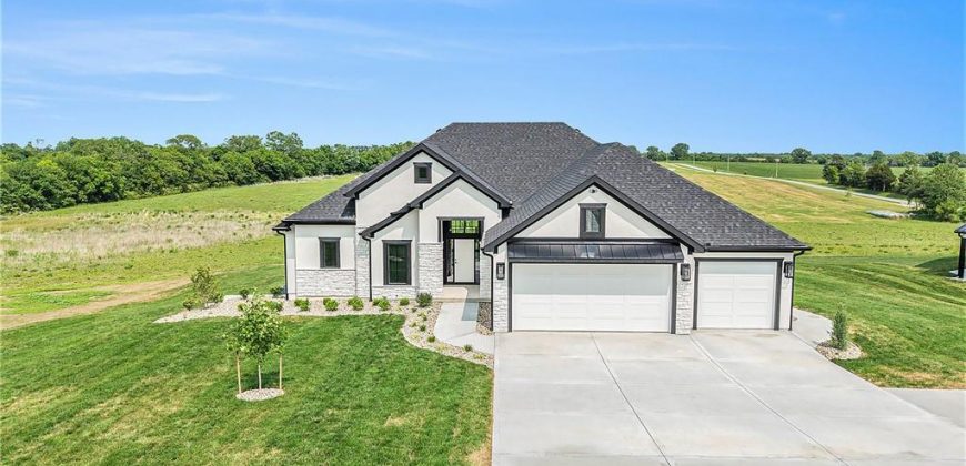 Homes for Sale in Platte City, MO 64079 | 10075 NW Hillsboro Road