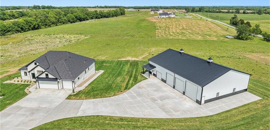 Homes for Sale in Platte City, MO 64079 | 10075 NW Hillsboro Road