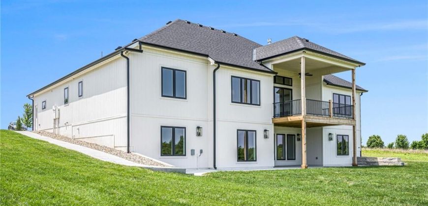 Homes for Sale in Platte City, MO 64079 | 10075 NW Hillsboro Road