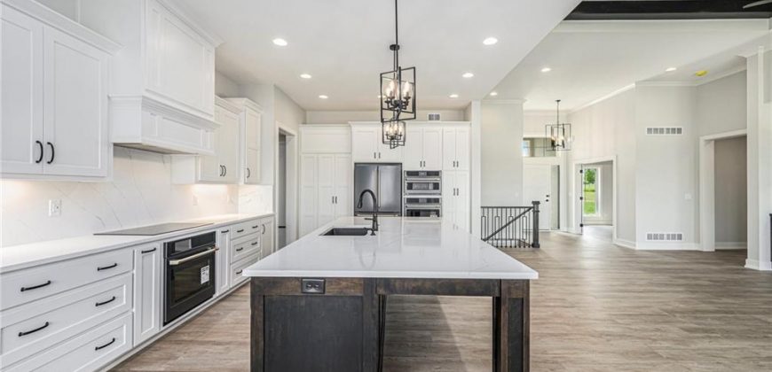 Homes for Sale in Platte City, MO 64079 | 10075 NW Hillsboro Road