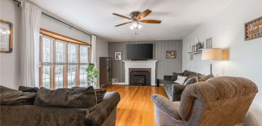 Homes for Sale in Kansas City, MO 64151 | 6006 NW Valley Road
