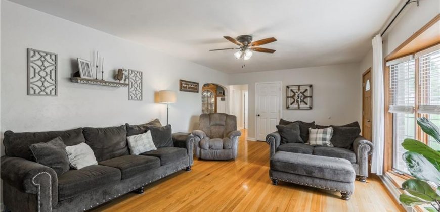 Homes for Sale in Kansas City, MO 64151 | 6006 NW Valley Road