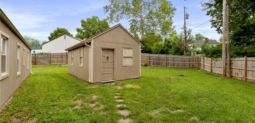Homes for Sale in Gladstone, MO 64118 | 801 NE 67th Terrace