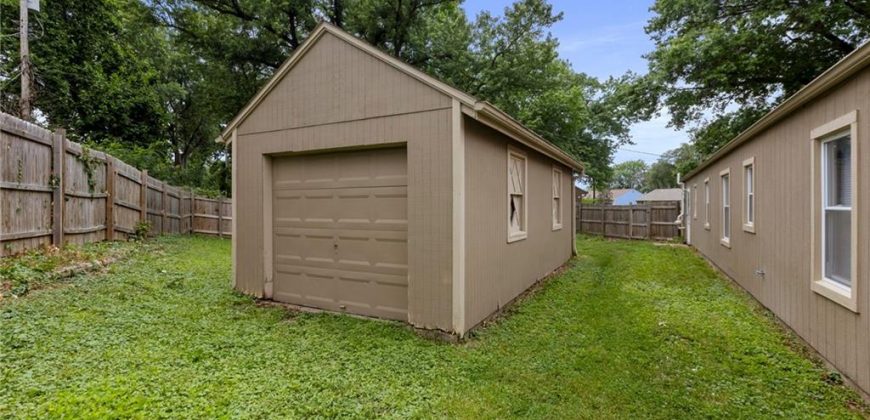 Homes for Sale in Gladstone, MO 64118 | 801 NE 67th Terrace