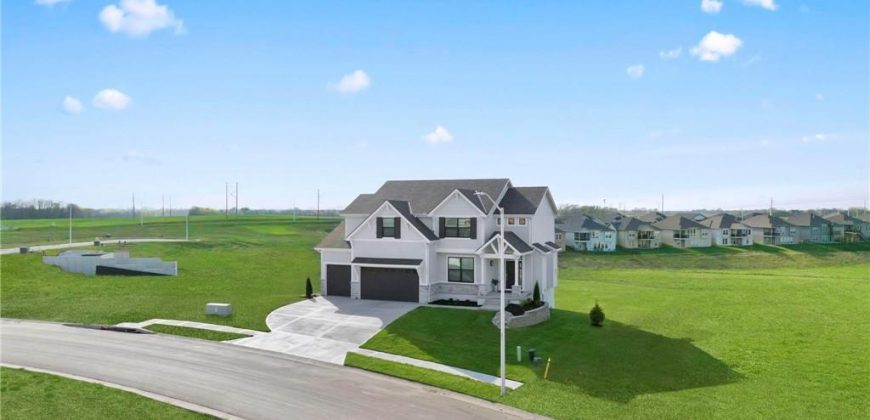 Homes for Sale in Kansas City, MO 64155 | 1516 NW 106th Street