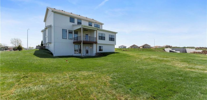 Homes for Sale in Kansas City, MO 64155 | 1516 NW 106th Street