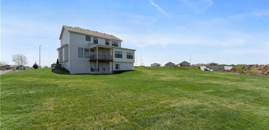 Homes for Sale in Kansas City, MO 64155 | 1516 NW 106th Street