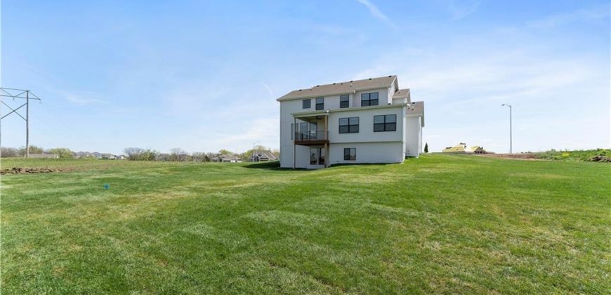 Homes for Sale in Kansas City, MO 64155 | 1516 NW 106th Street