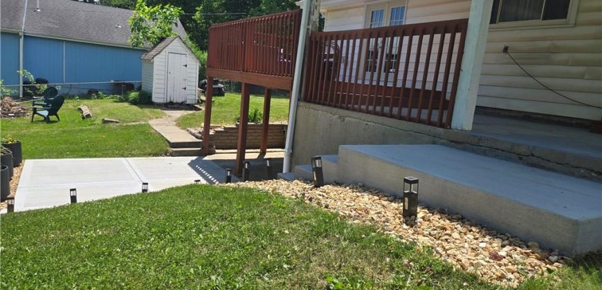 Homes for Sale in Smithville, MO 64089 | 605 E Summit Street