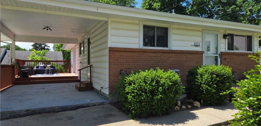 Homes for Sale in Smithville, MO 64089 | 605 E Summit Street
