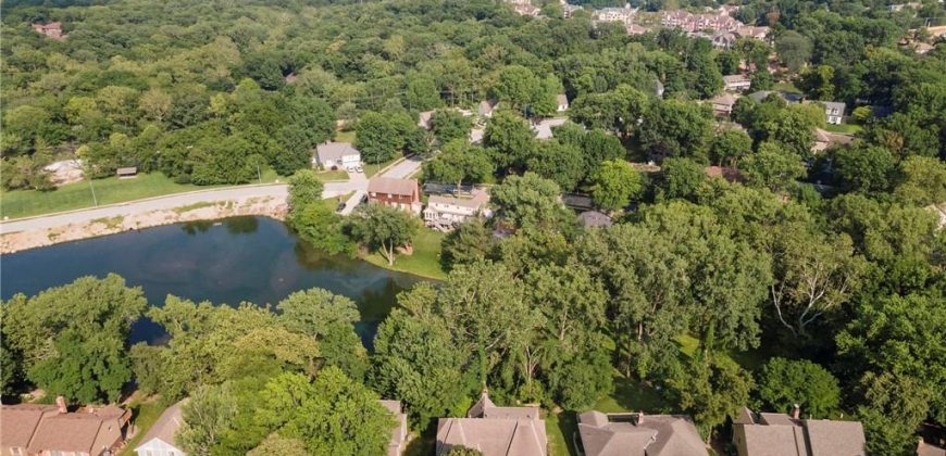 Homes for Sale in Kansas City, MO 64151 | 8103 N Oregon Drive