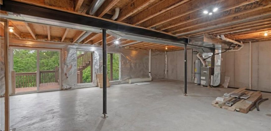 Homes for Sale in Kansas City, MO 64119 | 7912 N Poplar Court