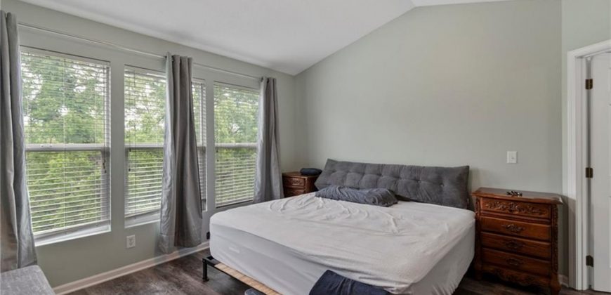 Homes for Sale in Kansas City, MO 64119 | 7912 N Poplar Court