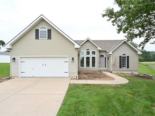 Homes for Sale in Platte City, MO 64079 | 18  Timber Creek Circle