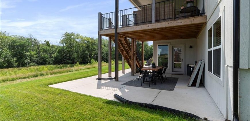 Homes for Sale in Kansas City, MO 64157 | 10501  Hawthorne Avenue