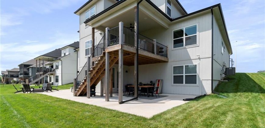Homes for Sale in Kansas City, MO 64157 | 10501  Hawthorne Avenue