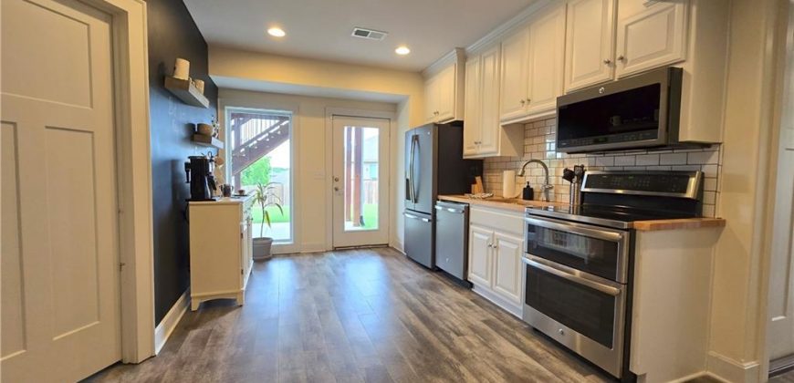 Homes for Sale in Kansas City, MO 64151 | 7615 N Merrimac Avenue