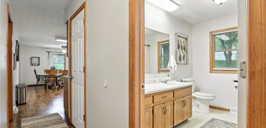 Homes for Sale in Excelsior Springs, MO 64024 | 106 E Forrest Lane