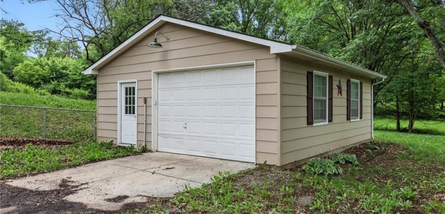 Homes for Sale in Excelsior Springs, MO 64024 | 106 E Forrest Lane